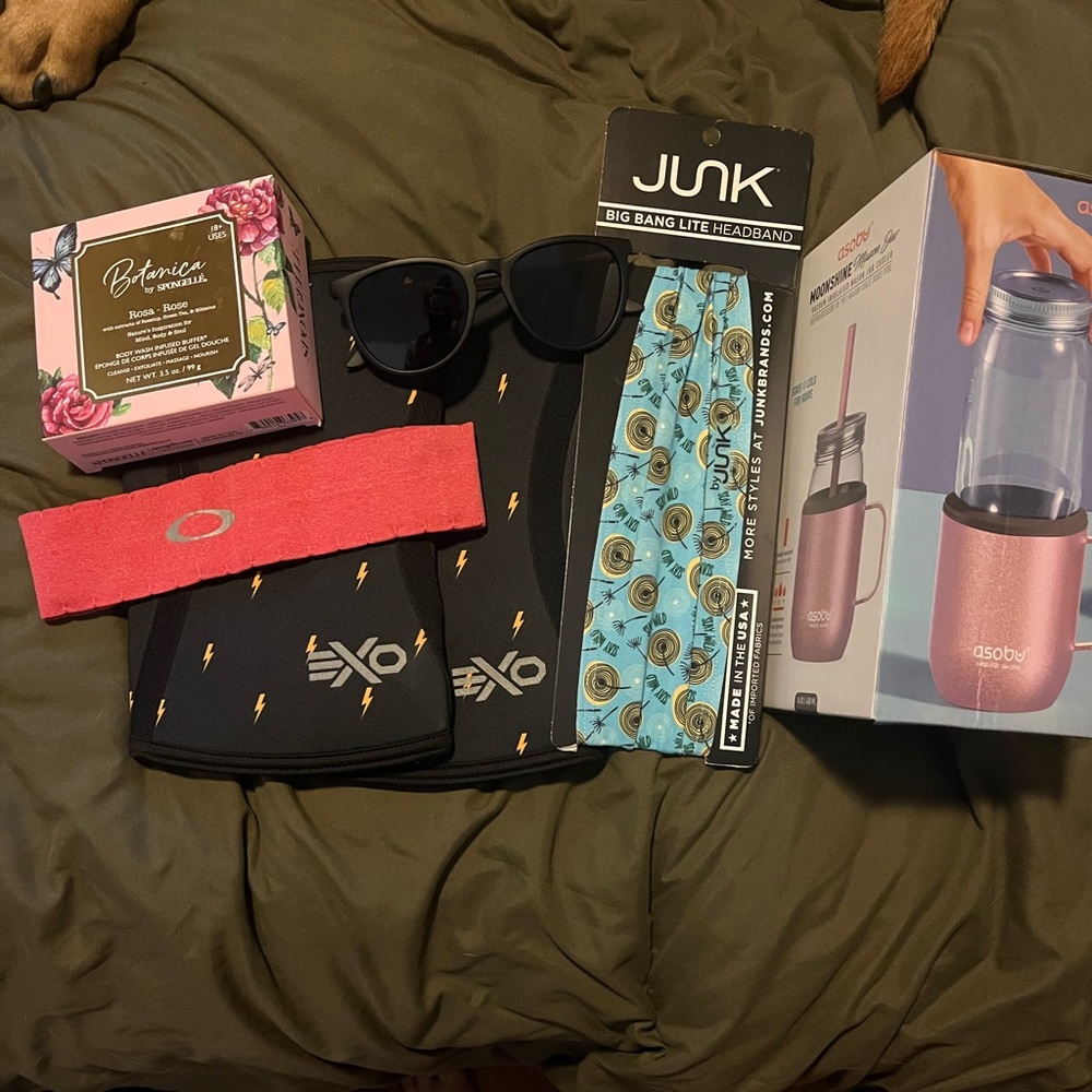 Barbella box goodies